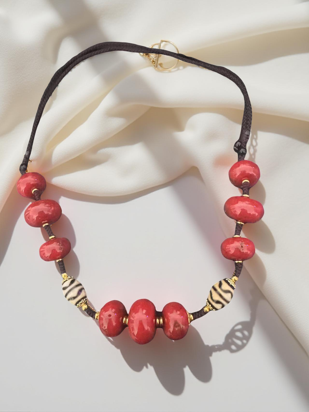 Tibetische Halskette mit Koralle